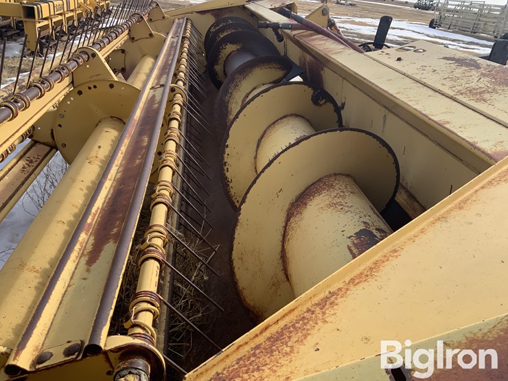 new-holland-1116h-image-18