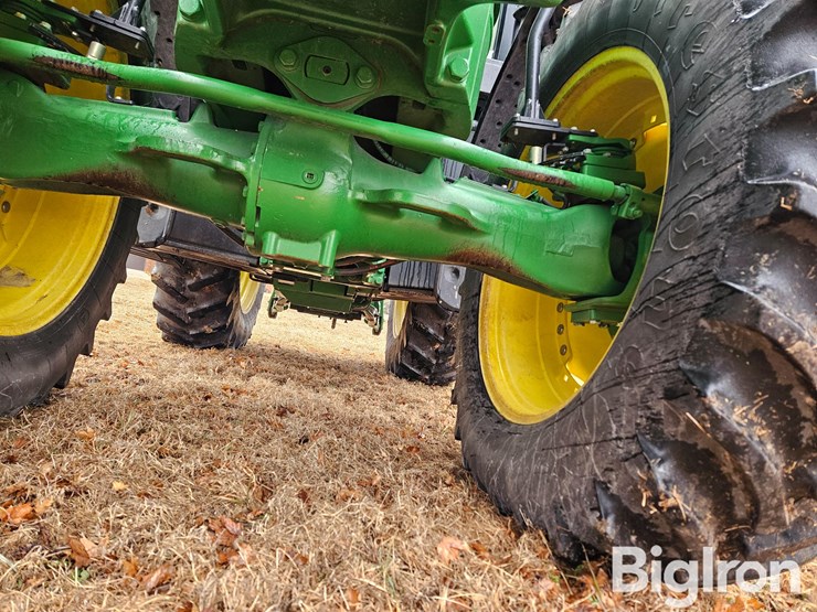 2015-john-deere-7210r-image-10