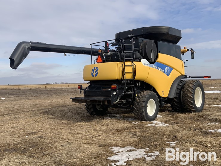 2011-new-holland-cr9080-image-5