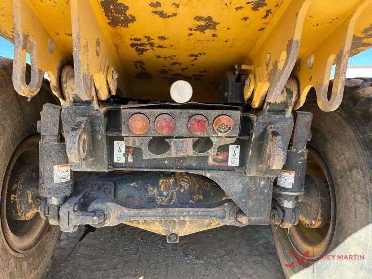 2019-komatsu-hm400-5-image-13