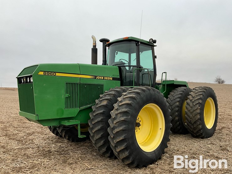 1989-john-deere-8960-image-1