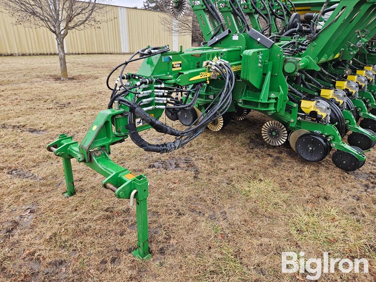 2012-john-deere-1790-ccs-image-9