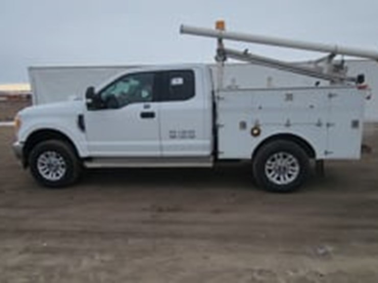 2017-ford-f350-image-5