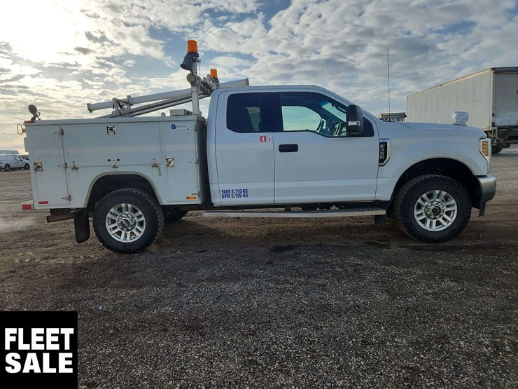 2019-ford-f350-image-24