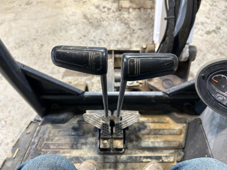 2018-bobcat-e32i-image-22