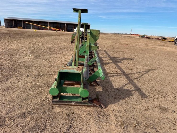 muth-furrowing-bar-image-4