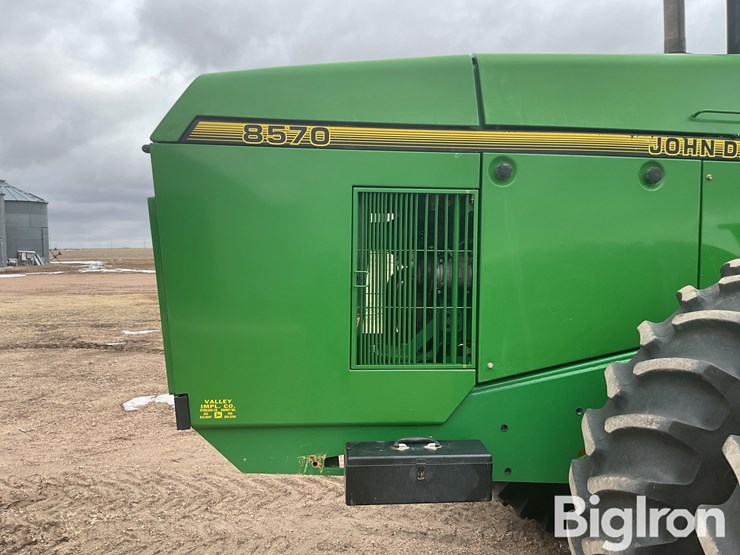 1996-john-deere-8570-image-11