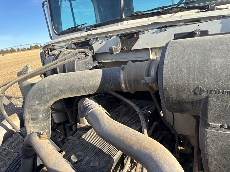 1998-international-9100-image-106