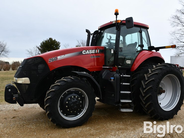2012-case-ih-magnum-260-image-1