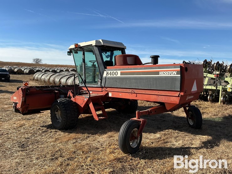 1995-hesston-8400-image-7