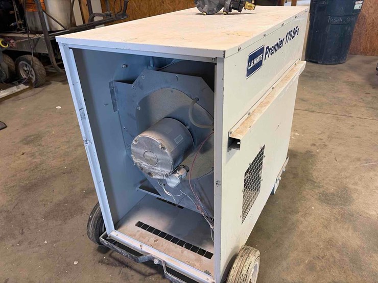 l.b.-white-premier-170-heater-image-4