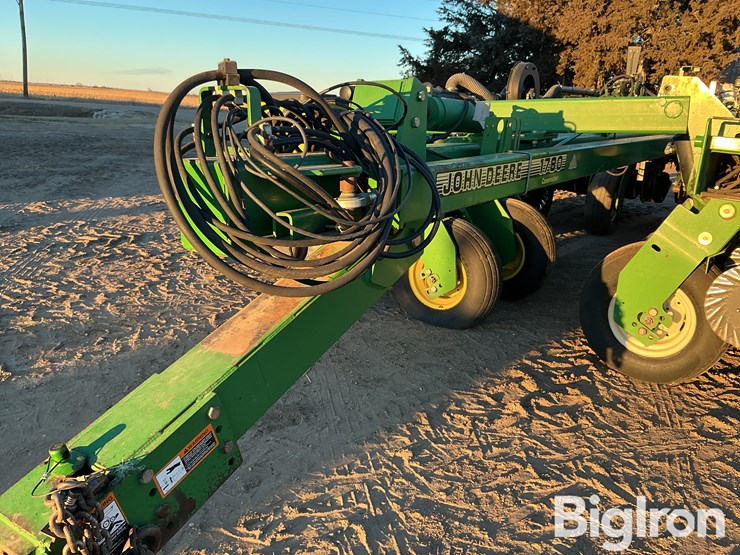 john-deere-1780-image-10