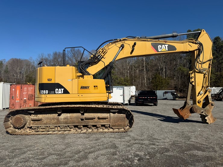 caterpillar-328d-image-6
