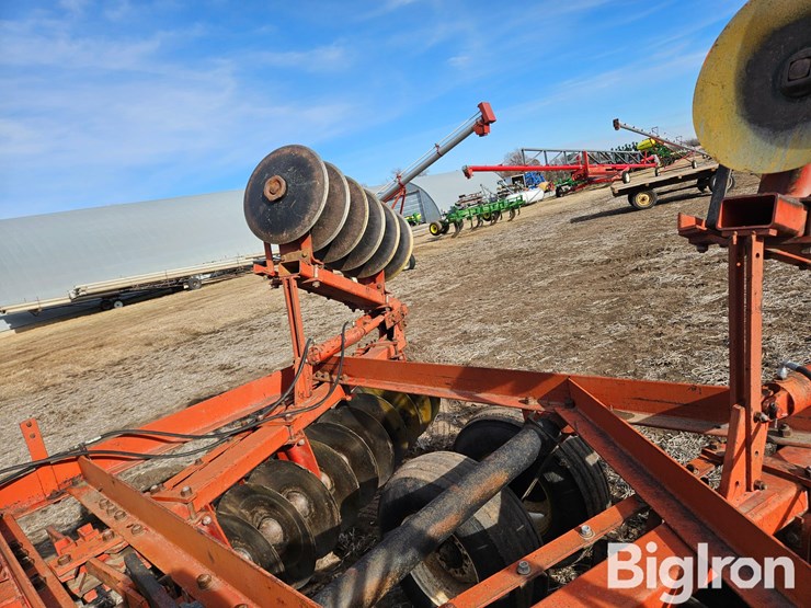 international-475-image-11