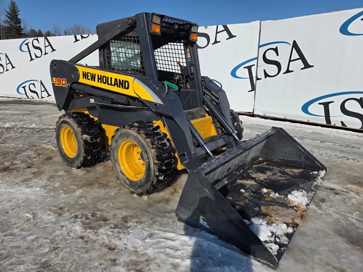 new-holland-l190-image-7