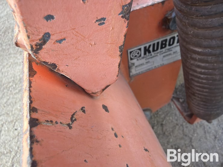 1996-kubota-l2900-image-13