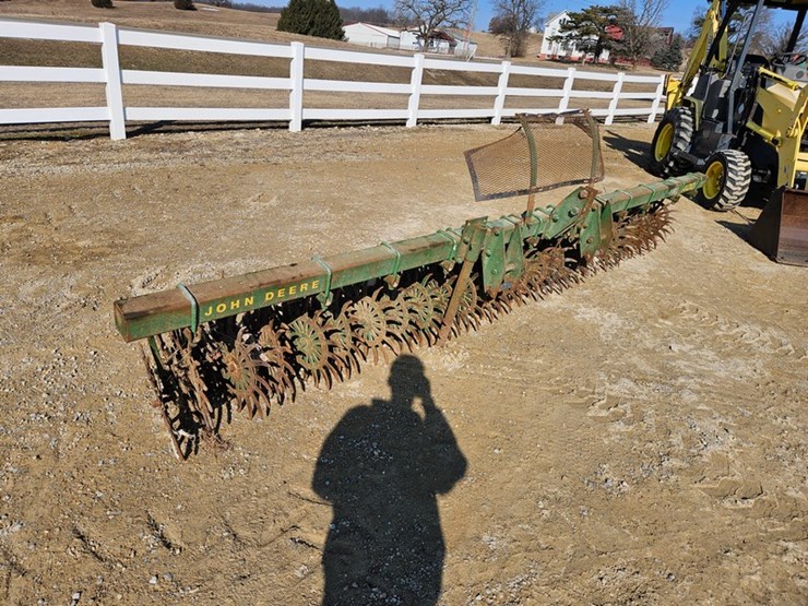 john-deere-400-image-7