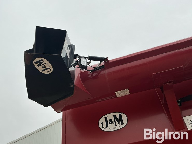 2011-j&m-750-image-9