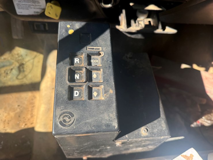 2000-ford-f750-image-34