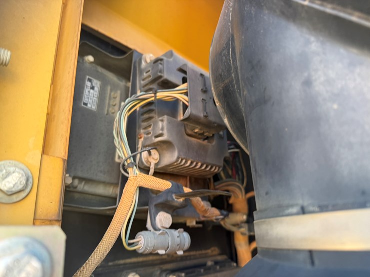 caterpillar-328d-image-72