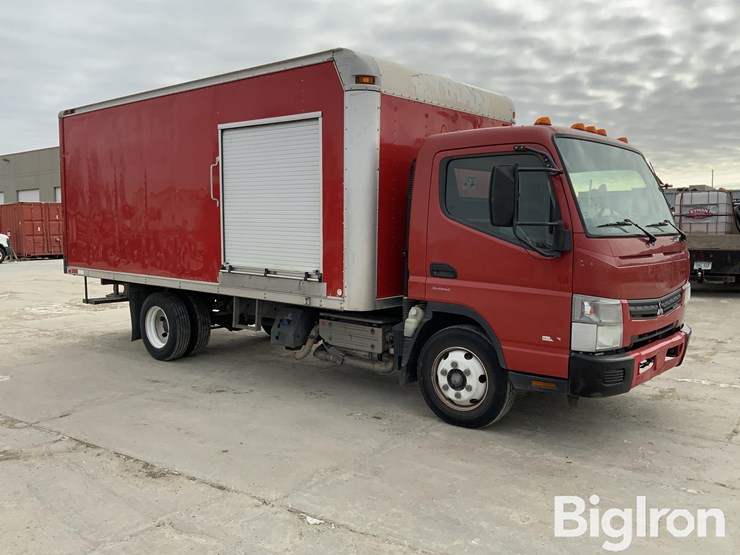 2013-mitsubishi-fuso-canter-fe180-image-3