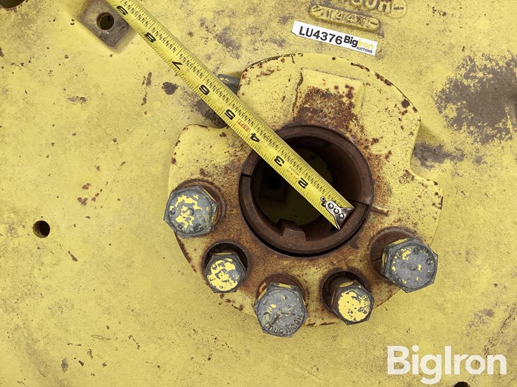 john-deere-38-image-12