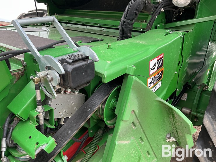 2015-john-deere-s680-image-16