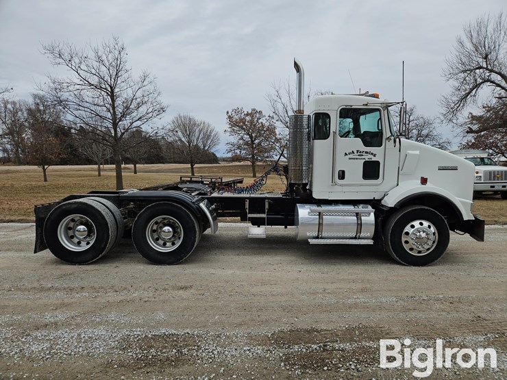 2006-kenworth-t800-image-4