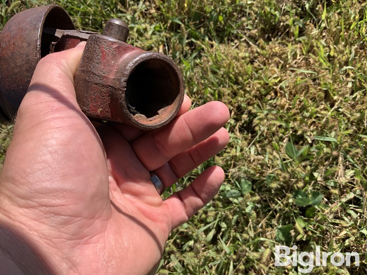 hutchinson-8x62-image-11