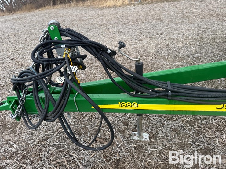 2013-john-deere-1990-image-13