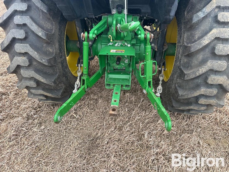 2023-john-deere-4052m-image-20