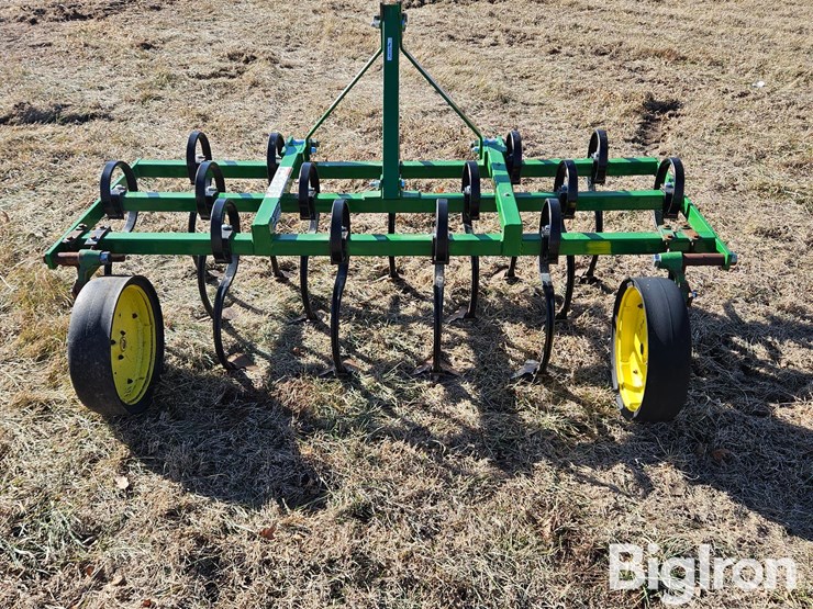 2016-frontier-pc1072-image-6