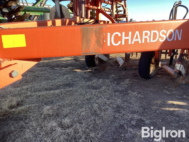 1992-richardson-6x5-image-10