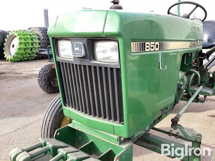 1981-john-deere-850-image-10