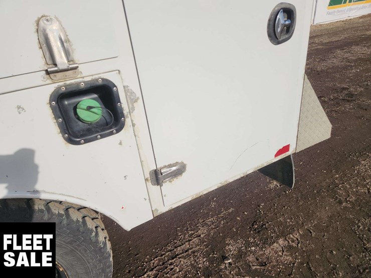 2013-ram-3500-slt-image-45