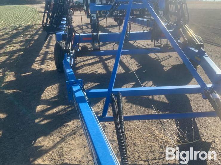 new-holland-sg320-image-18