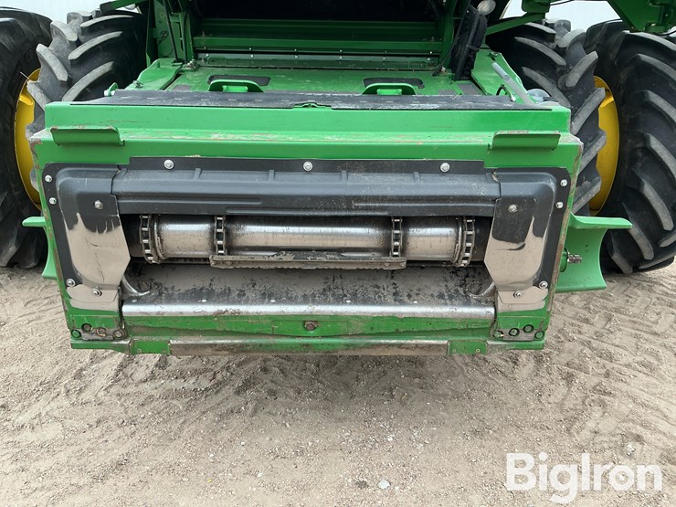 2015-john-deere-s680-image-9