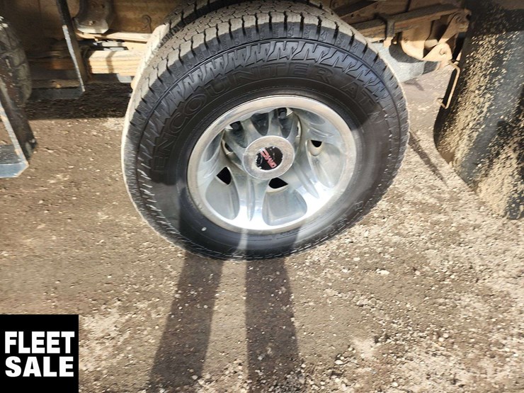 2015-gmc-sierra-3500hd-image-29