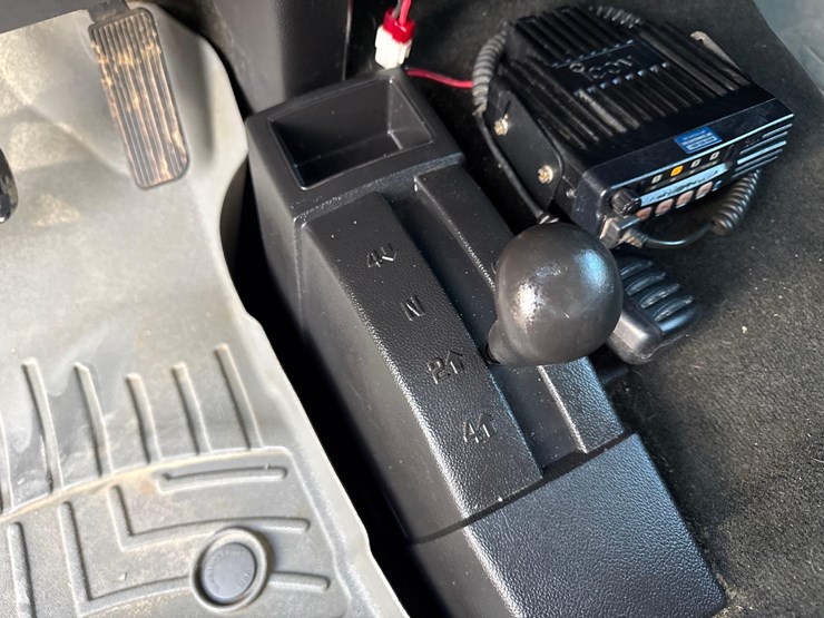 2014-gmc-sierra-1500-image-27