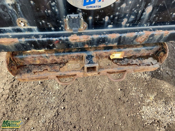 2015-dodge-3500-image-33