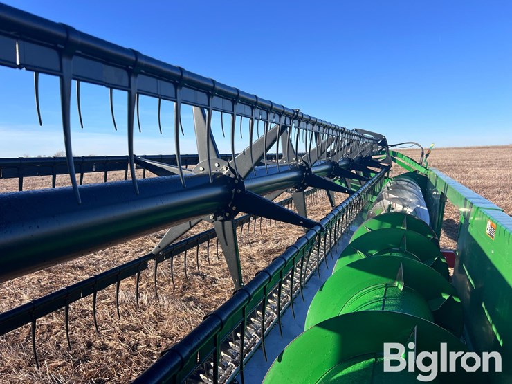 2014-john-deere-625f-image-15