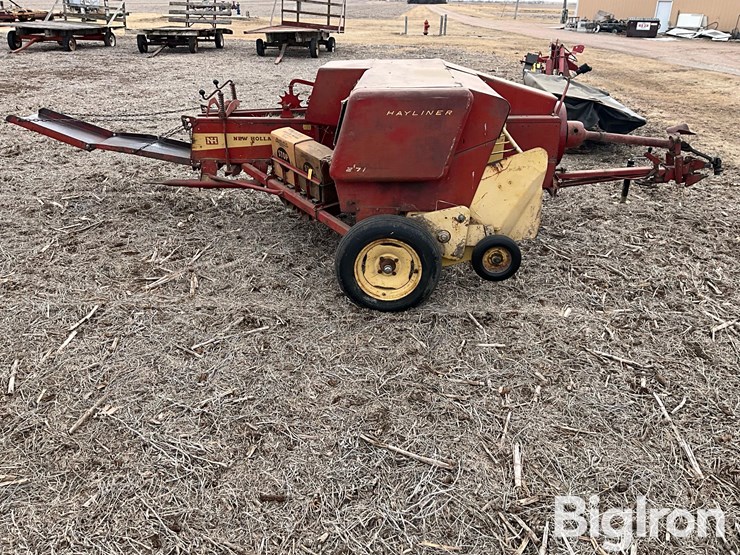 new-holland-271-image-4