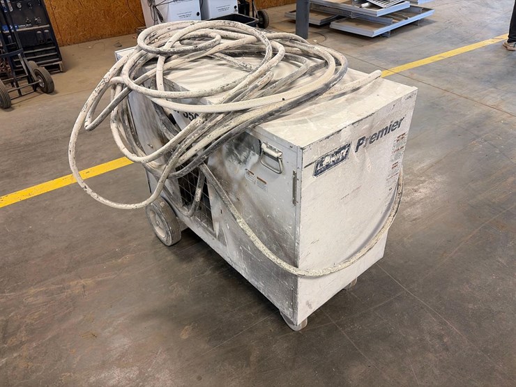 l.b.-white-premier-350df-heater-image-2