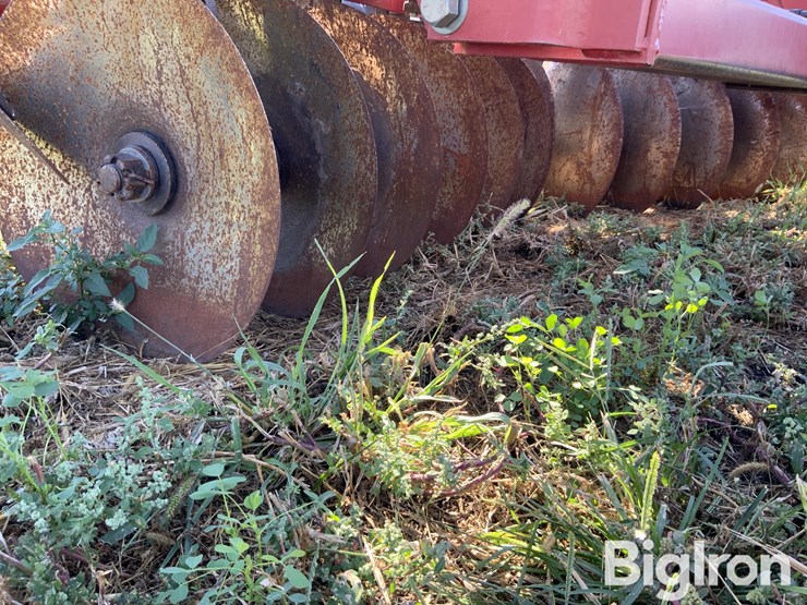 case-ih-3950-image-12