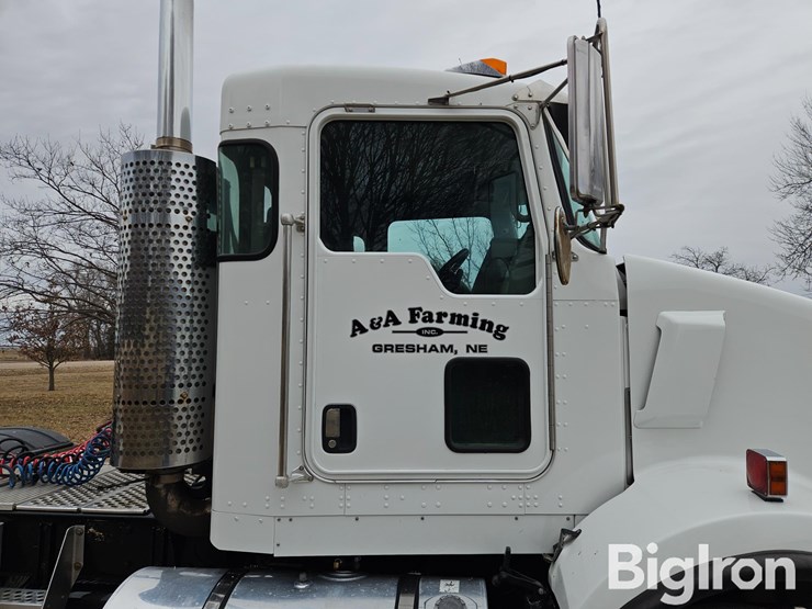 2006-kenworth-t800-image-19