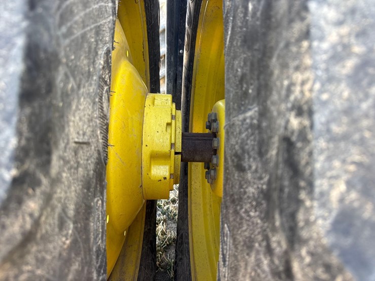 2008-john-deere-9330-image-32