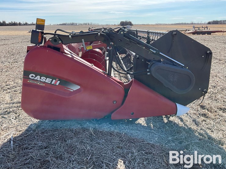 2017-case-ih-3020-image-4
