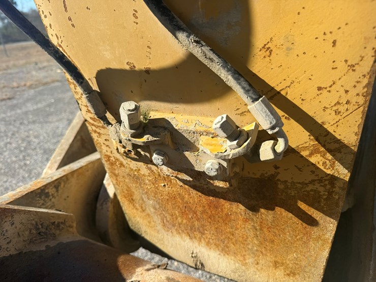 caterpillar-328d-image-19