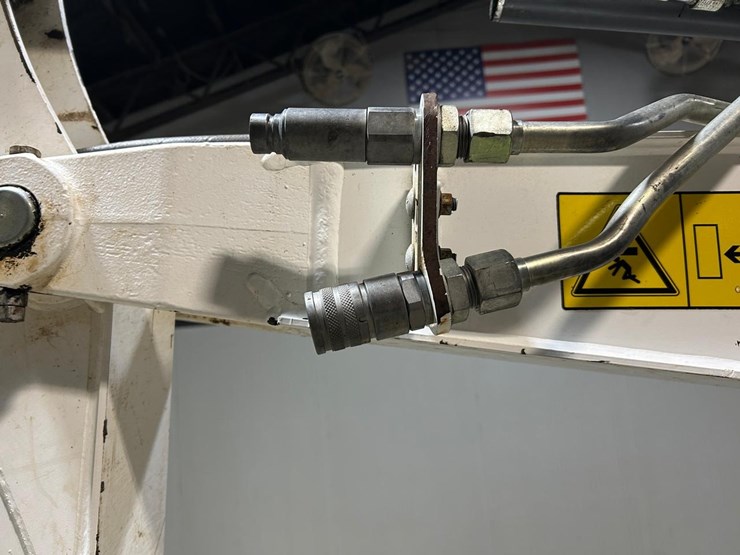 2018-bobcat-e32i-image-8