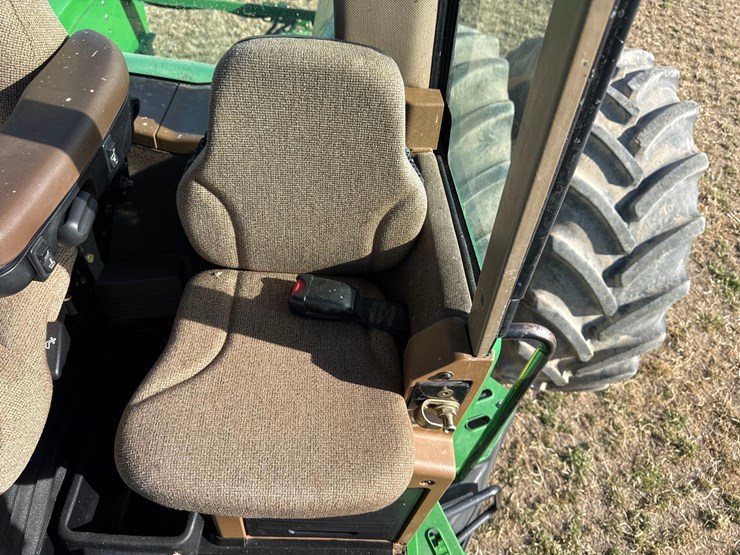 2008-john-deere-9330-image-108